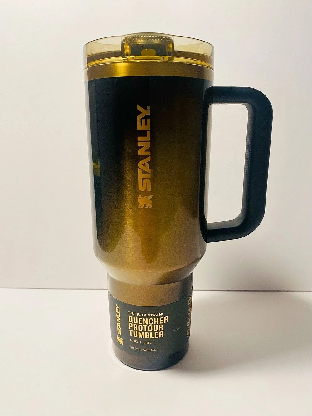 Stanley Quencher ProTour Flip Straw Tumbler Black & Gold Black Honey 40 oz